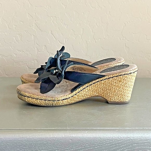 Born Concept BOC 6 Black Leather Flower Platform Wedge Thong Sandals - Picture 6 of 12